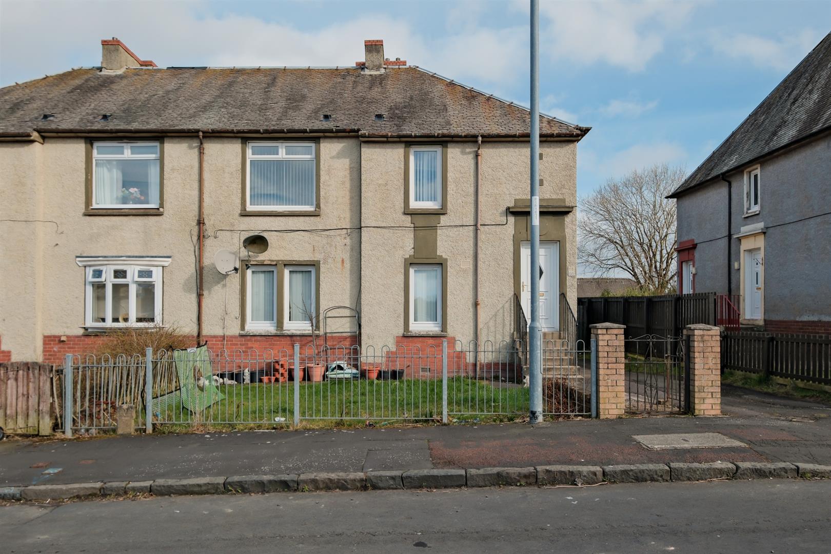 Chapel Street, Cleland